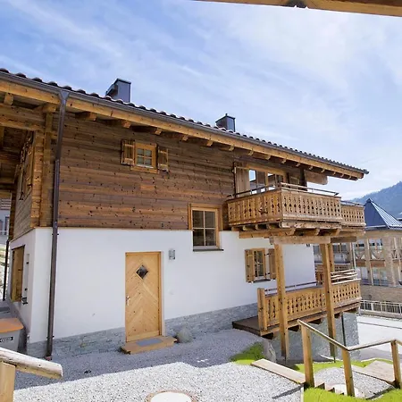 Chalet Gruenerstein Jungbrunnen