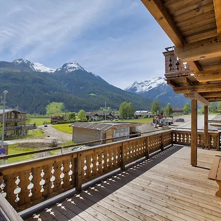 Alpehytte Gruenerstein Jungbrunnen Bramberg am Wildkogel