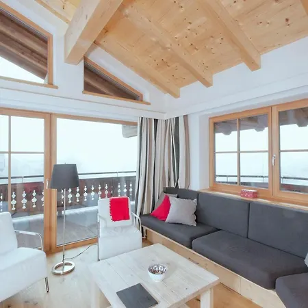 Gruenerstein Jungbrunnen Bramberg am Wildkogel