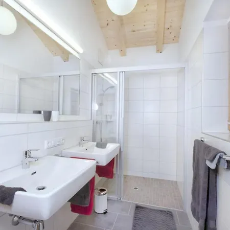 Gruenerstein Jungbrunnen Chalet