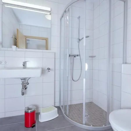 Chalet Gruenerstein Jungbrunnen