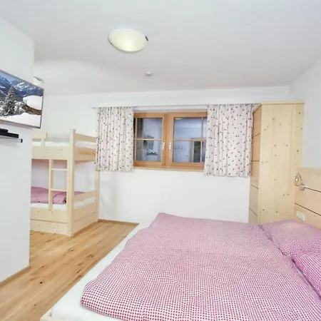 Gruenerstein Jungbrunnen Alpehytte